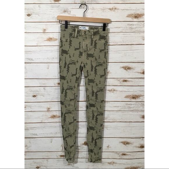 Free People Long & Lean High Waist Denim Camo Leggings - 25 - Picture 9 of 12